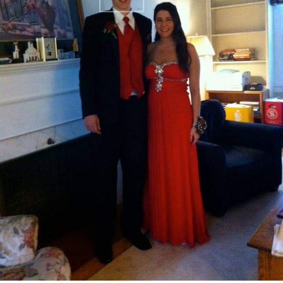 Prom dress! - Picture 2 of 2